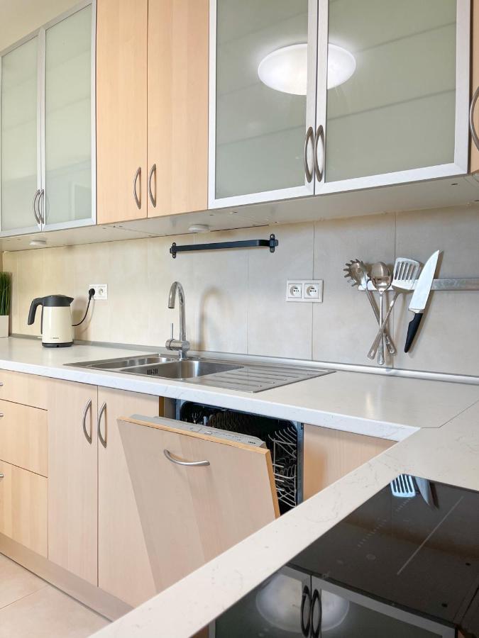 ברטיסלאבה City Center 2 Bedroom A/C Apartment מראה חיצוני תמונה