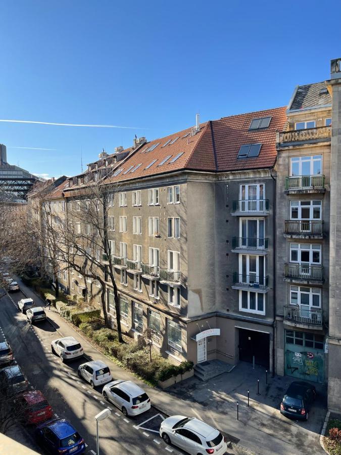 ברטיסלאבה City Center 2 Bedroom A/C Apartment מראה חיצוני תמונה